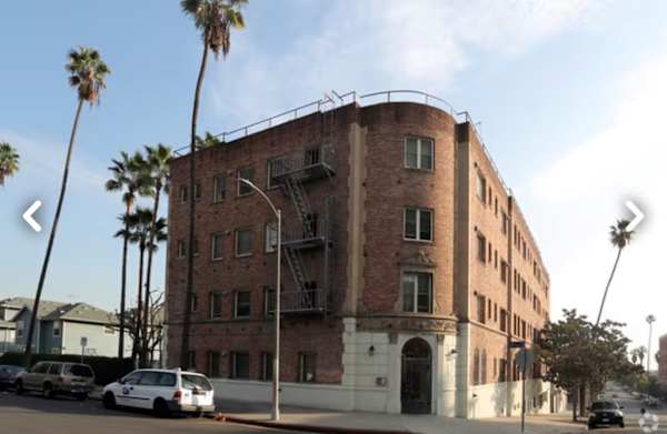 2500 S Hobart Blvd property
